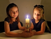 Świeca Niepodległości i dzieci_2