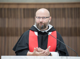 konferencja o. Janusza Pydy OP podczas 16. dnia skupienia w świątyni Opatrzności Bożej